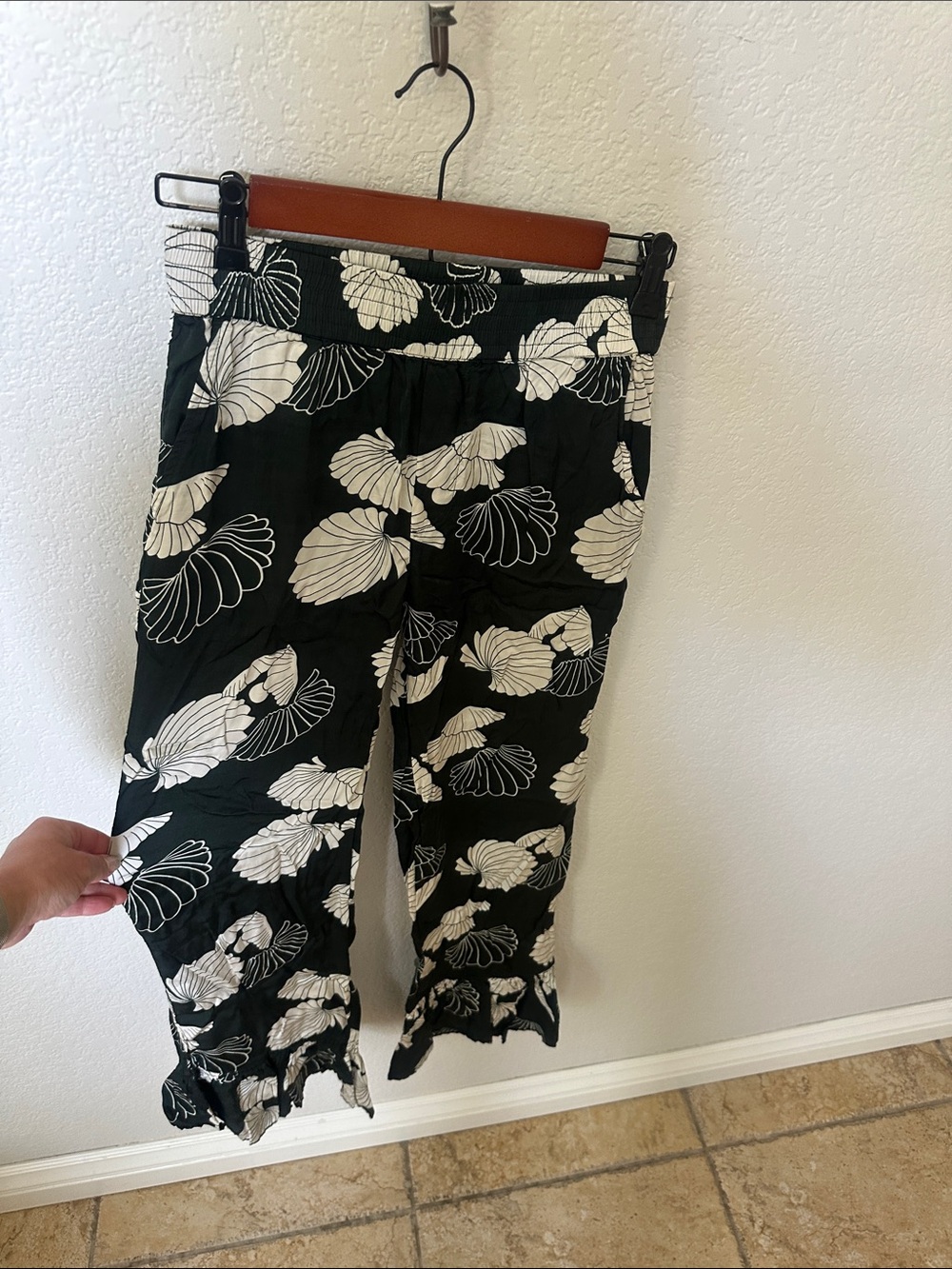 Scotch and Soda Black Floral Print Ruffled Hem Pants